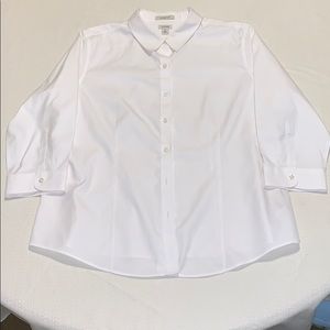 LL Bean 3/4 sleeve wrinkle free button down